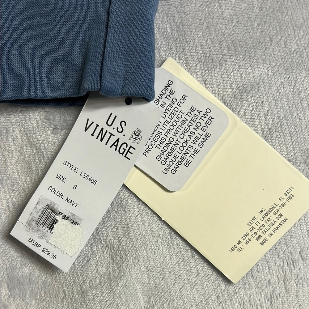 US VINTAGE Blue Long Sleeve Panama City Beach Crop Top - Picture 4 of 5